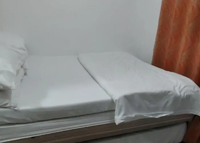Rene Sea Residencesb&f * Manila
